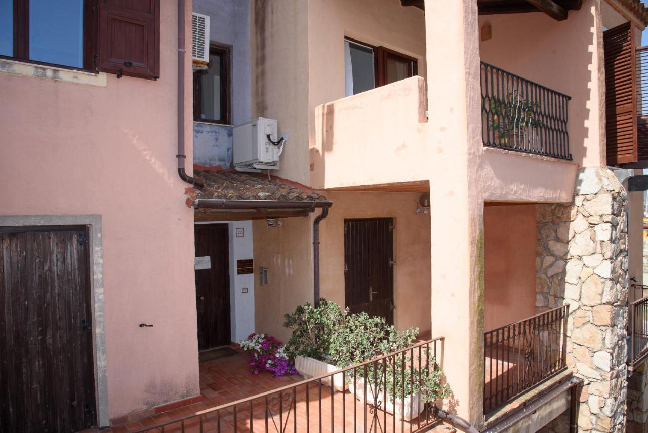 Loft Lungomare Vista Mare E Monti Apartment Arbatax Luaran gambar